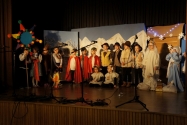 XVI Przegląd Jasełek i Obrzędów Kolędniczych XVI Przegląd Jasełek i Obrzędów Kolędniczych